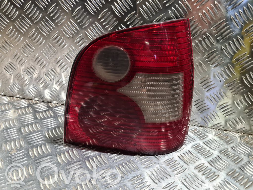 Lampa tylna   6Q6945096