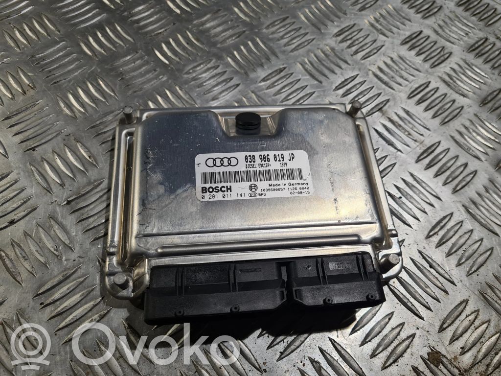 Audi A4 S4 B6 8E 8H Engine control unit/module 