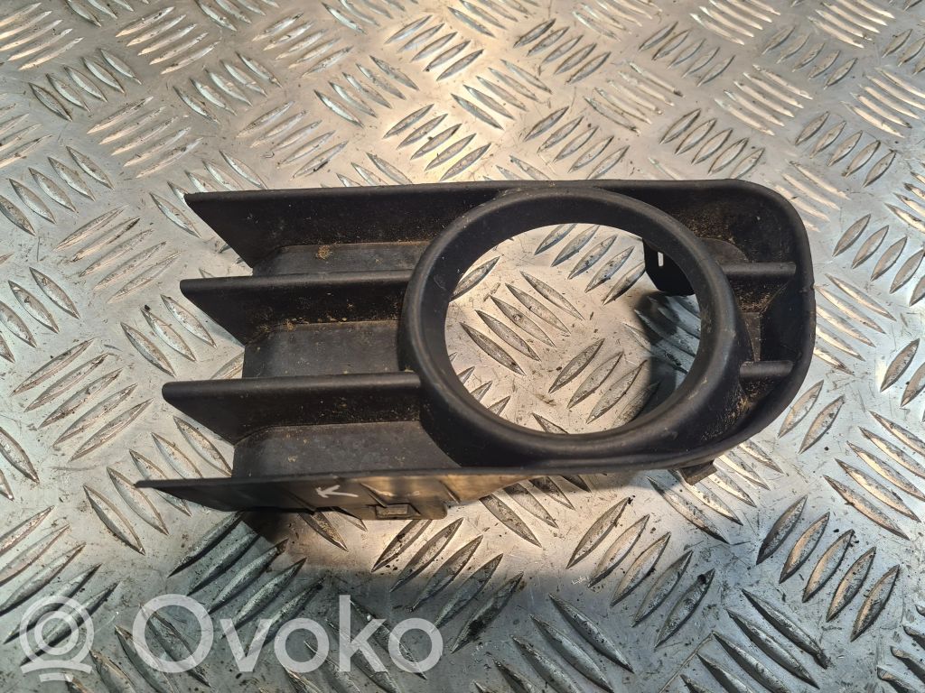 Renault Megane II Etusäleikkö 