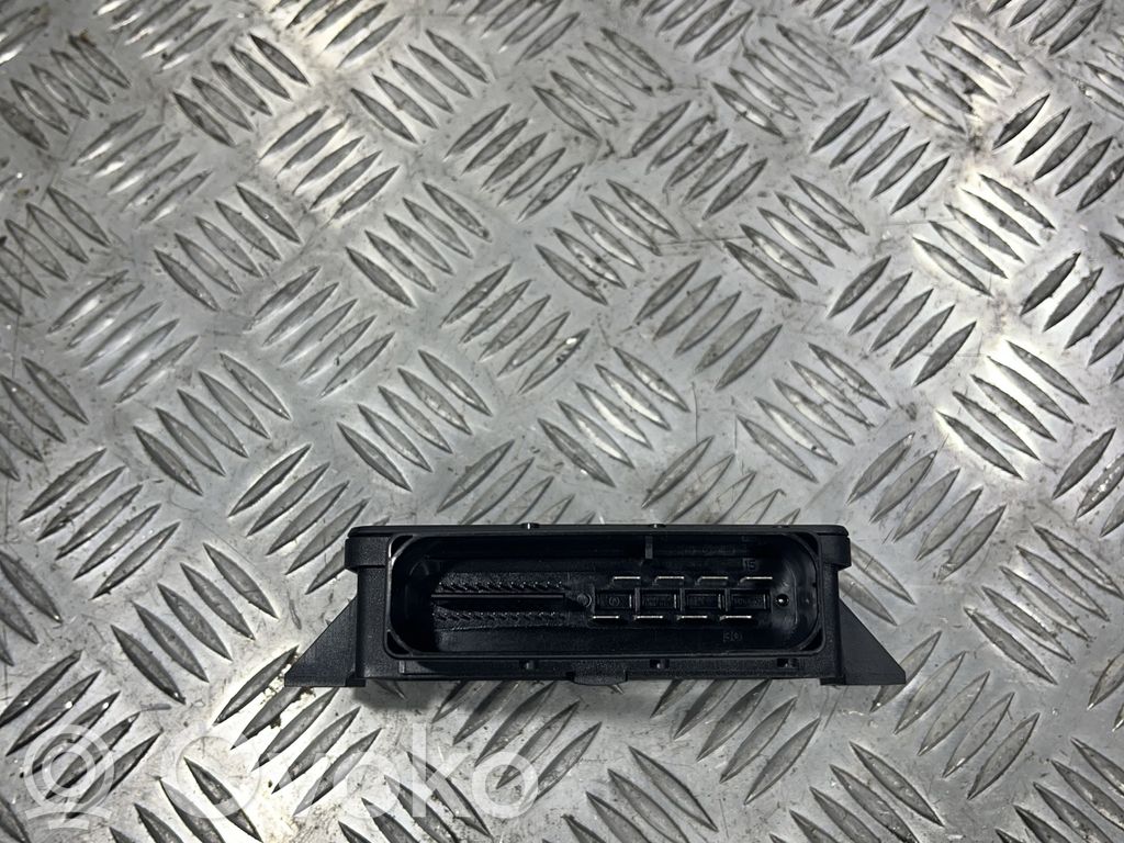 Hand brake control module   8K0907801G