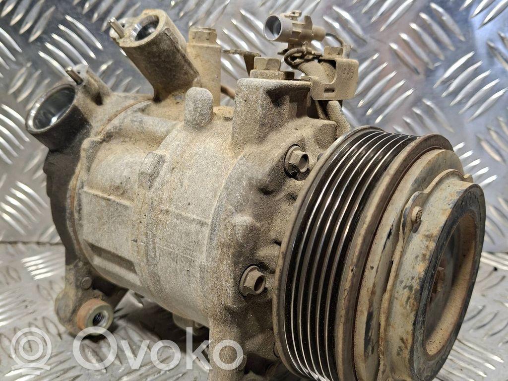 BMW X1 E84 Air conditioning (A/C) compressor (pump) 