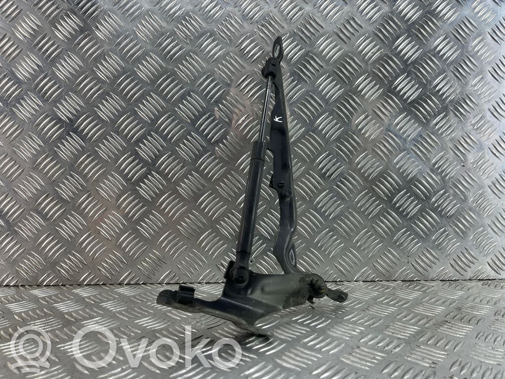 Volvo XC60 Engine bonnet/hood hinges 
