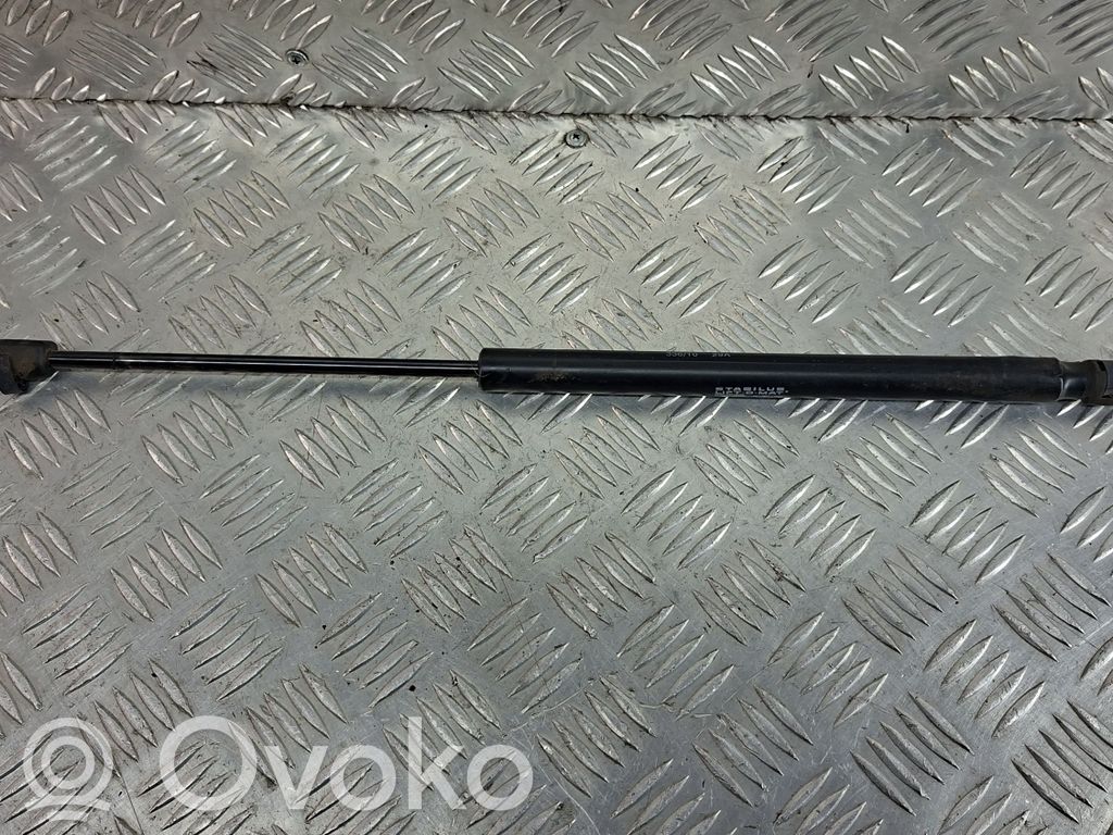 KIA Sorento Amortizatorius galinio dangčio 