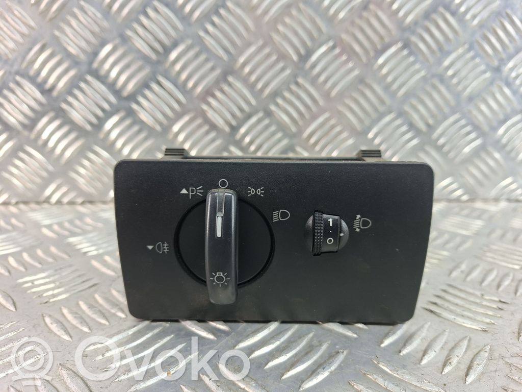 Ford Mondeo Mk III Light switch 