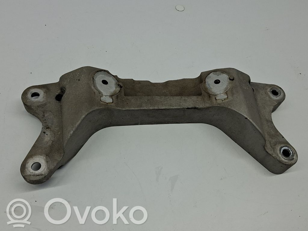 BMW 3 F30 F35 F31 Engine mounting bracket 