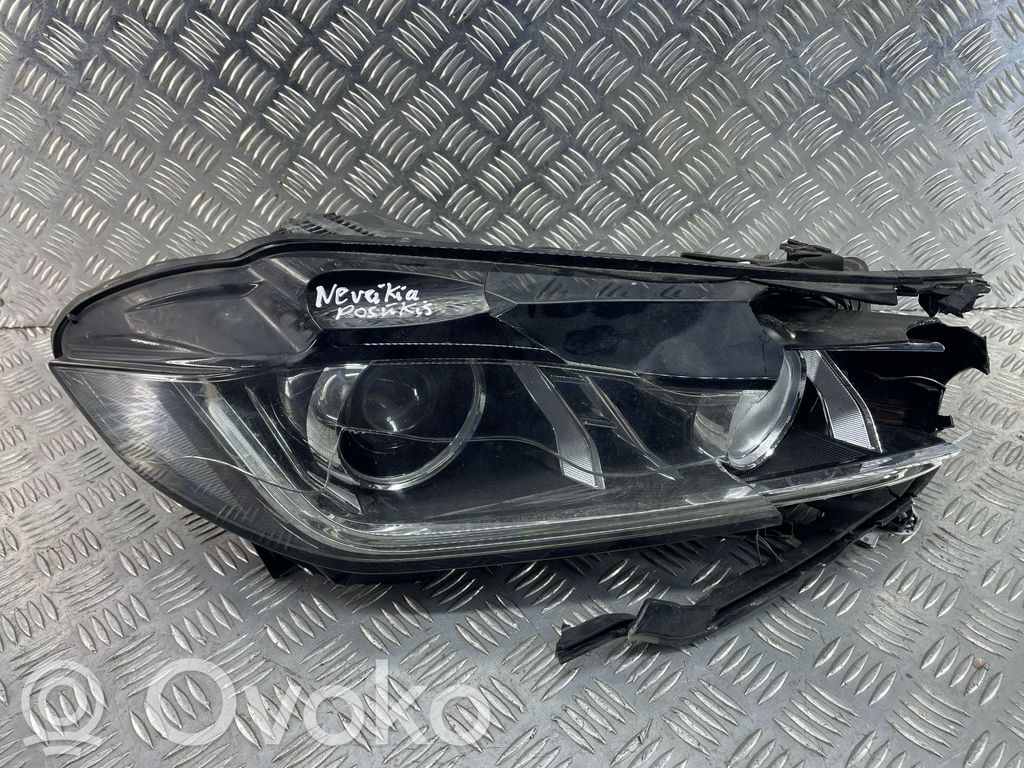 Jaguar XE Phare frontale 