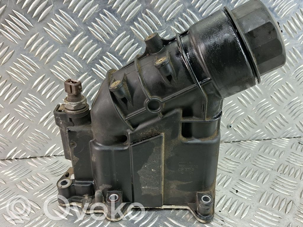 BMW 1 E81 E87 Support de filtre à huile 