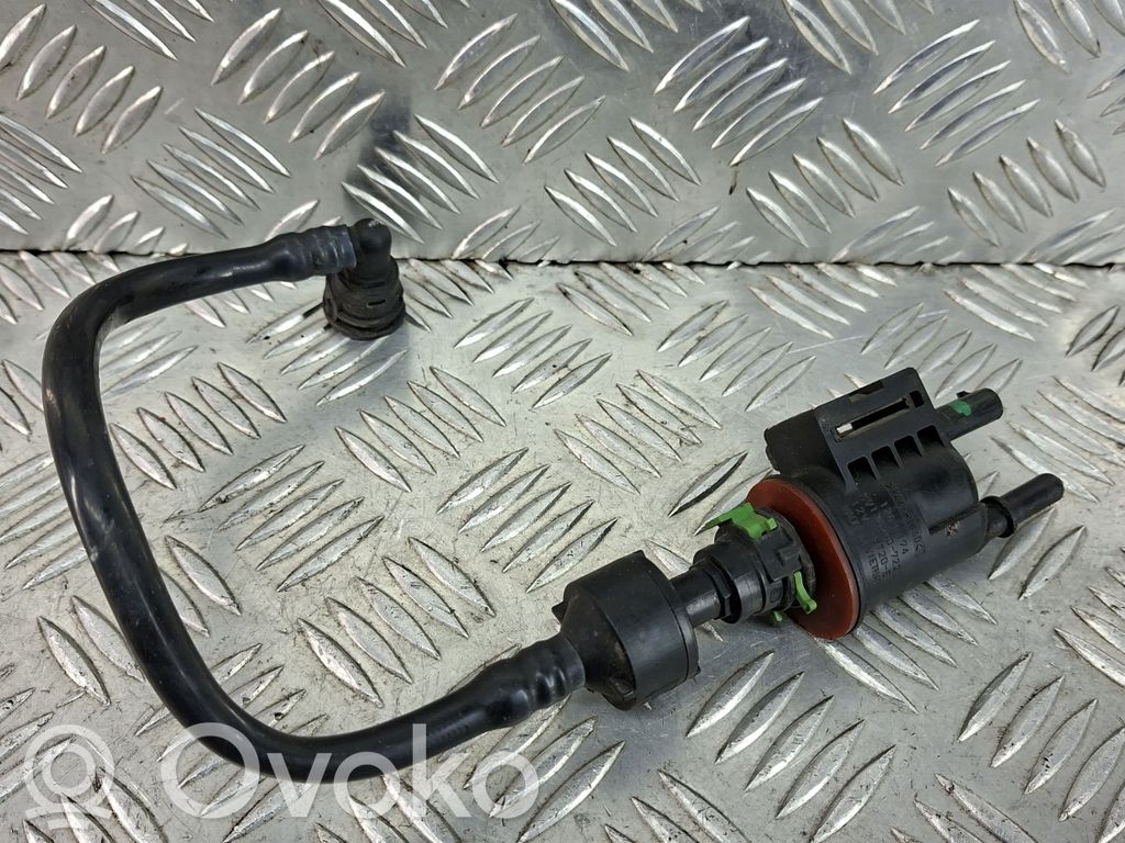 Opel Astra K Válvula de vacío 