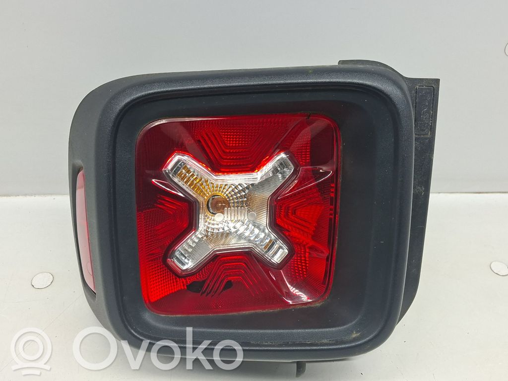 Jeep Renegade Lampa tylna 