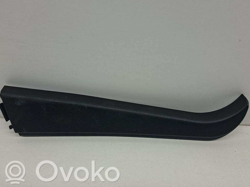 Other rear door trim element   7355793080