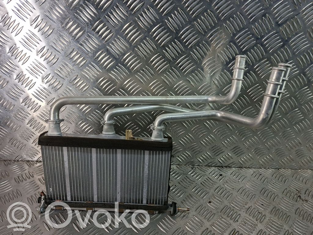 BMW 6 E63 E64 Pečiuko radiatorius 