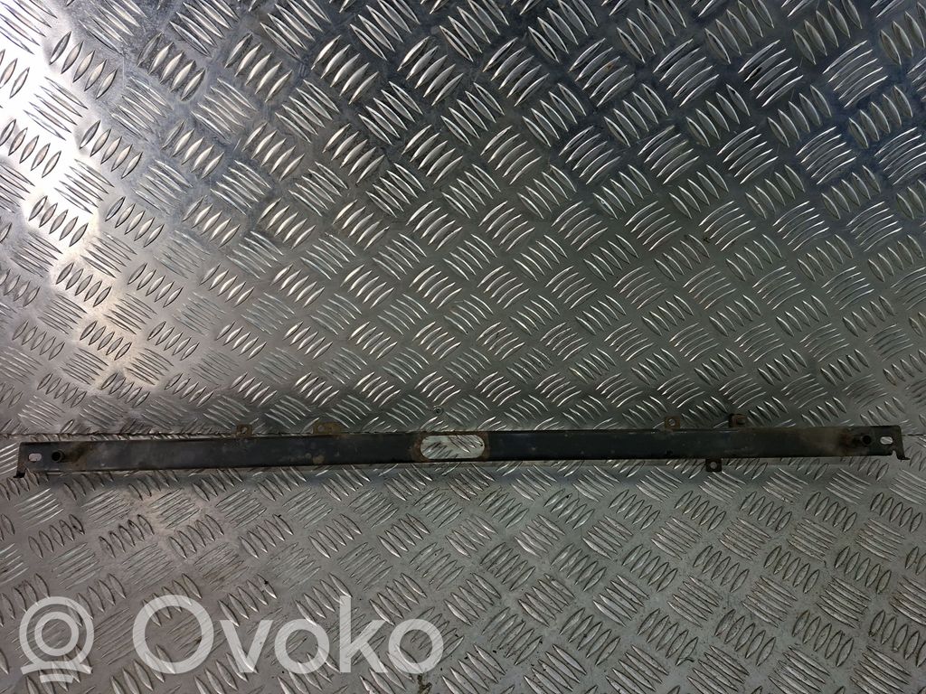 Land Rover Evoque I Radiator mount bracket 