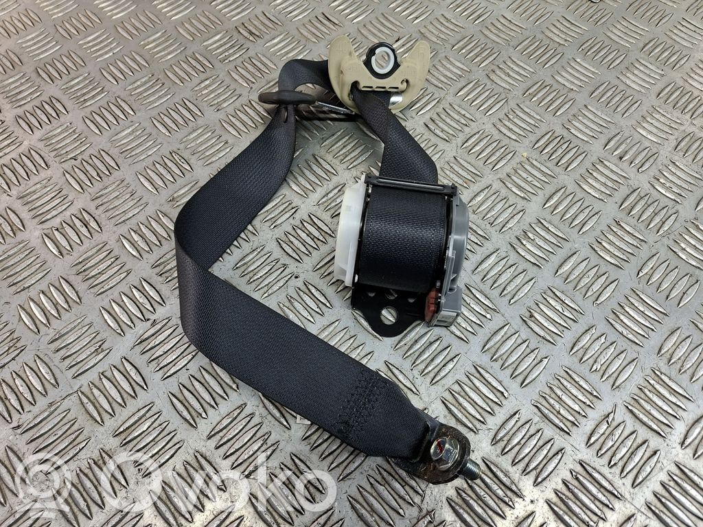 Mitsubishi Outlander Cinturón trasero 