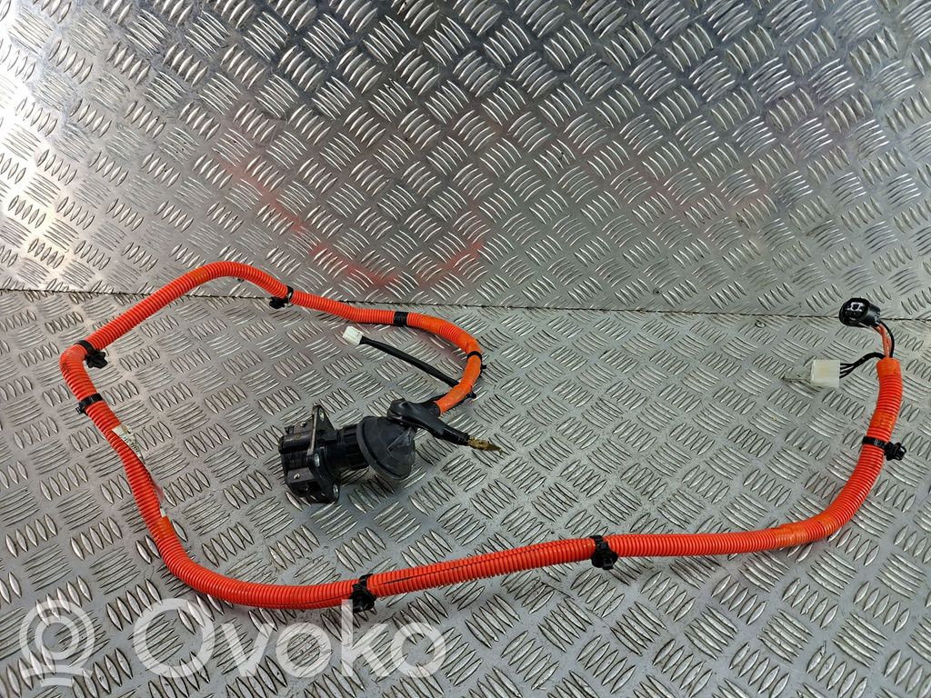 Mitsubishi Outlander Gniazdo ładowania samochodu elektrycznego 