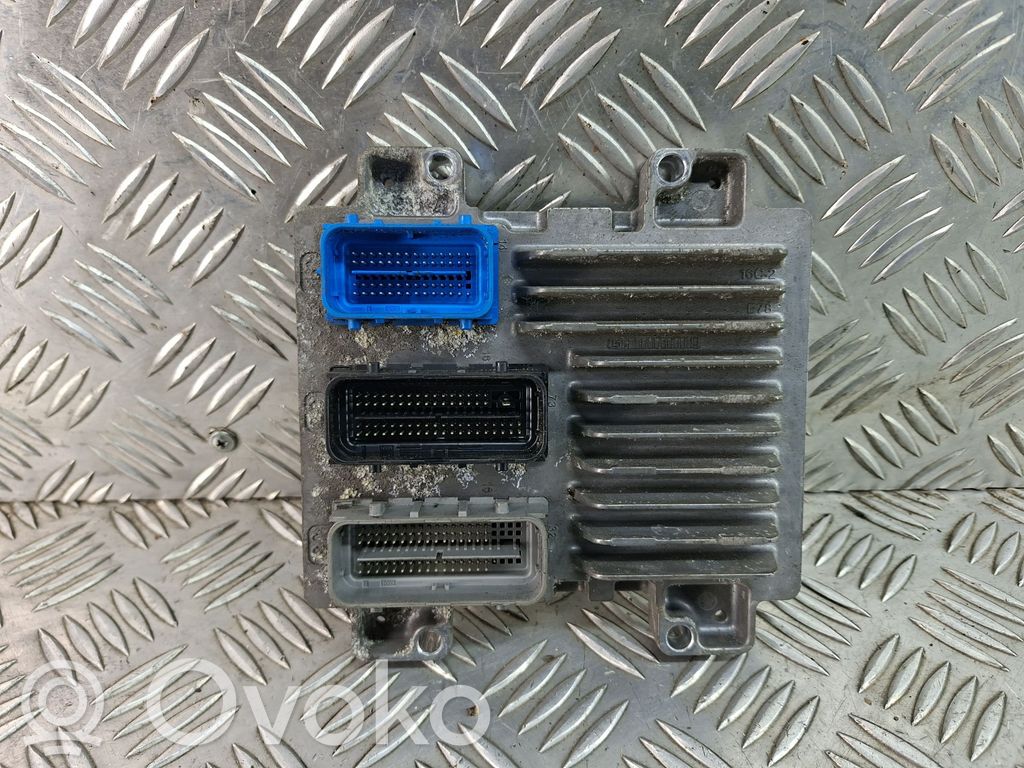 Opel Astra J Engine control unit/module 