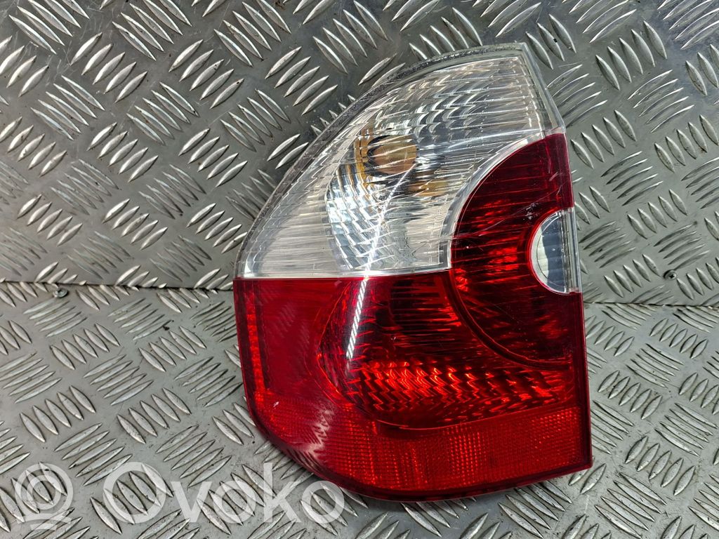 BMW X3 E83 Galinis žibintas kėbule 