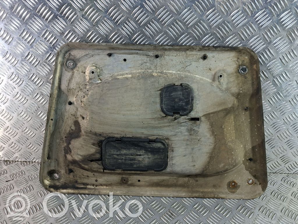 BMW X3 E83 Engine splash shield/under tray 