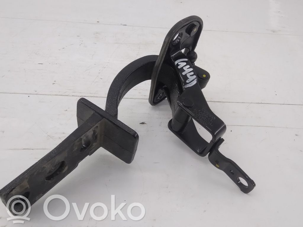 Tailgate/trunk/boot hinge   31298103,31298998