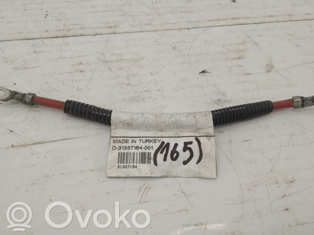 Volvo XC70 Pluskaapeli (akku) 