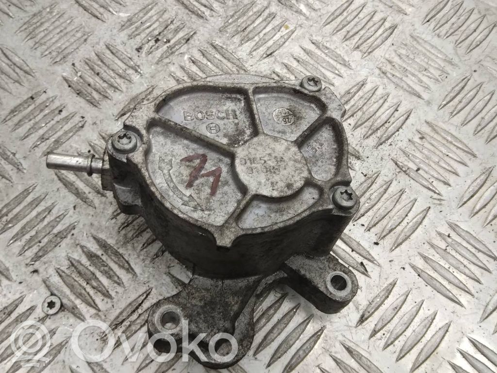 Volvo V50 Vacuum pump 