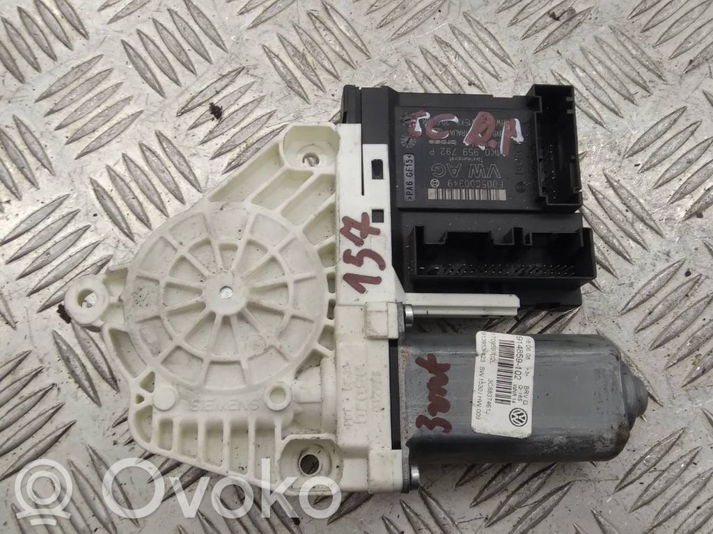 Volkswagen PASSAT CC Silnik regulatora szyby drzwi przednich 