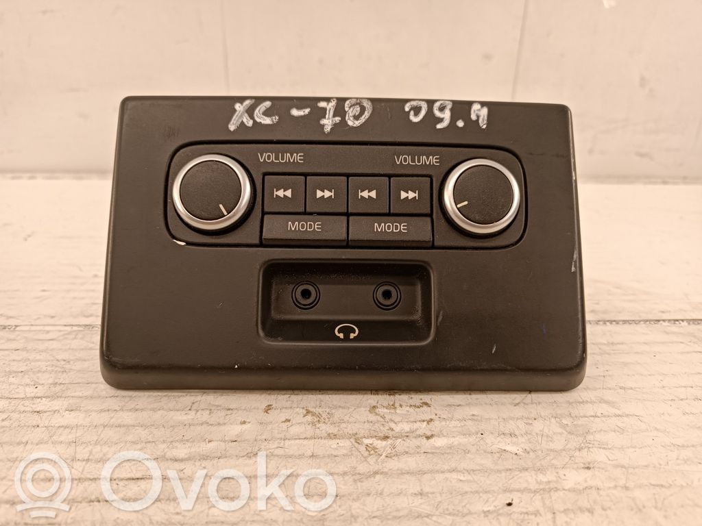 Volvo V70 Head unit multimedia control 