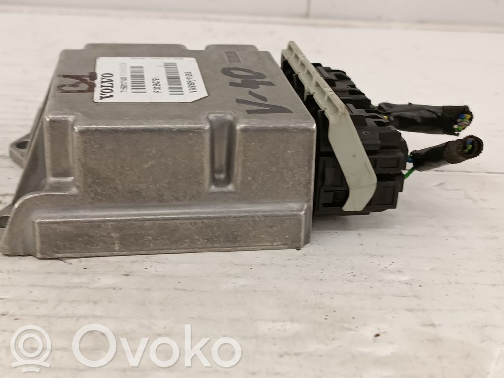 Volvo V40 Airbag control unit/module 