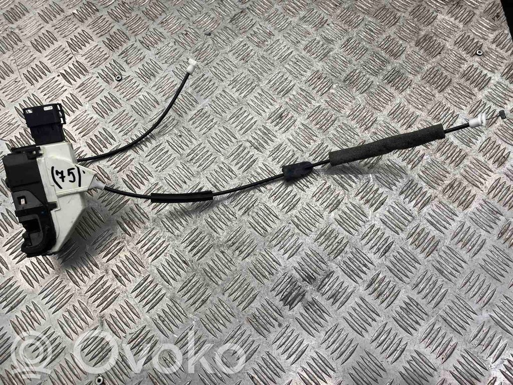 Citroen C5 Front door lock 