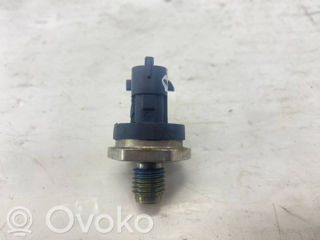 BMW 5 E39 Kraftstoffdruckregler 
