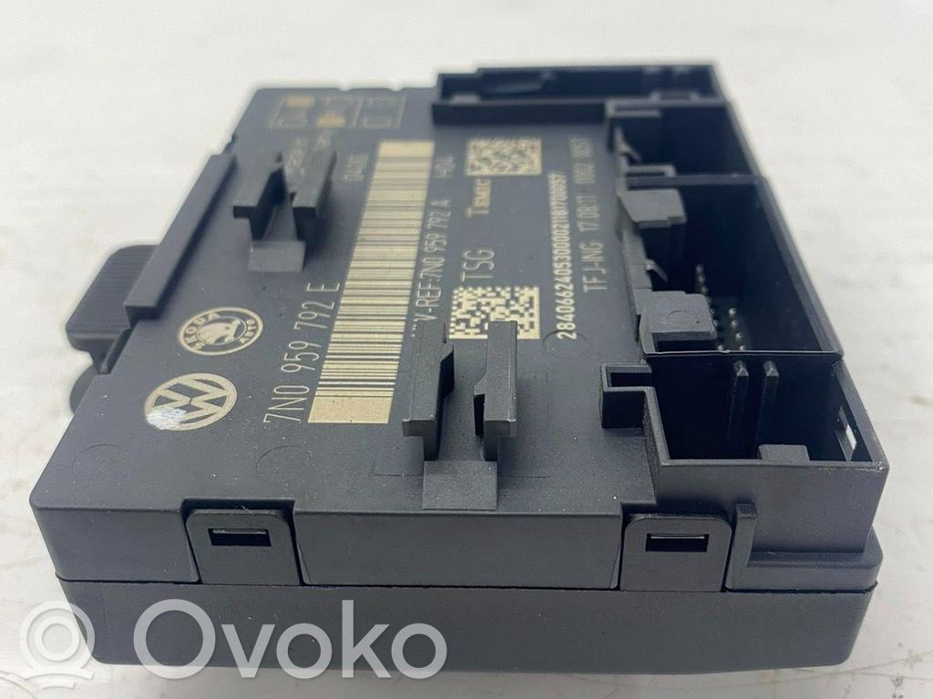 Skoda Yeti (5L) Door control unit/module 
