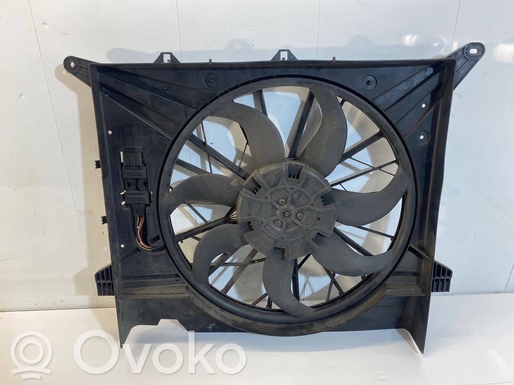Volvo XC90 Elektrinis radiatorių ventiliatorius 