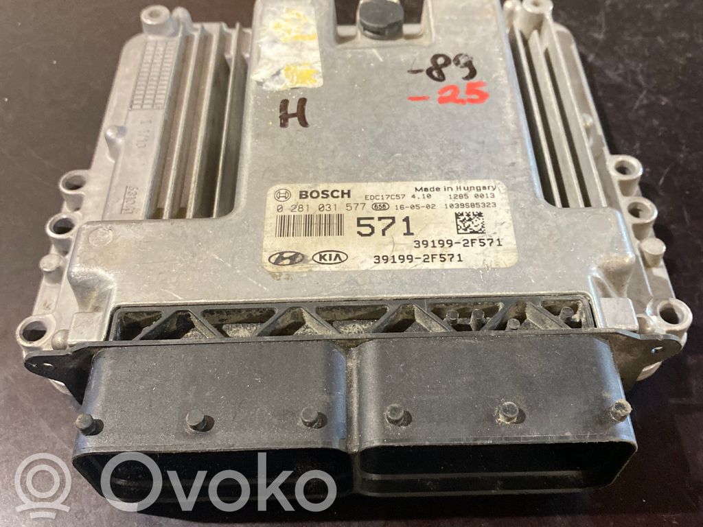 Hyundai Tucson TL Engine control unit/module 