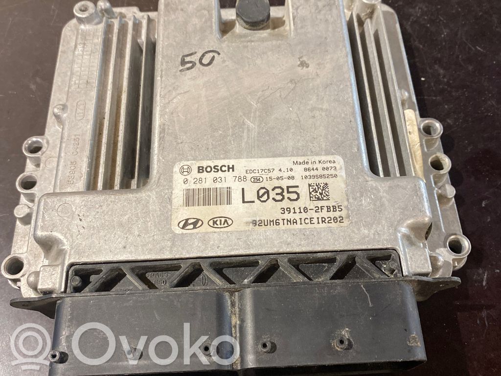 Hyundai i20 (PB PBT) Engine control unit/module 