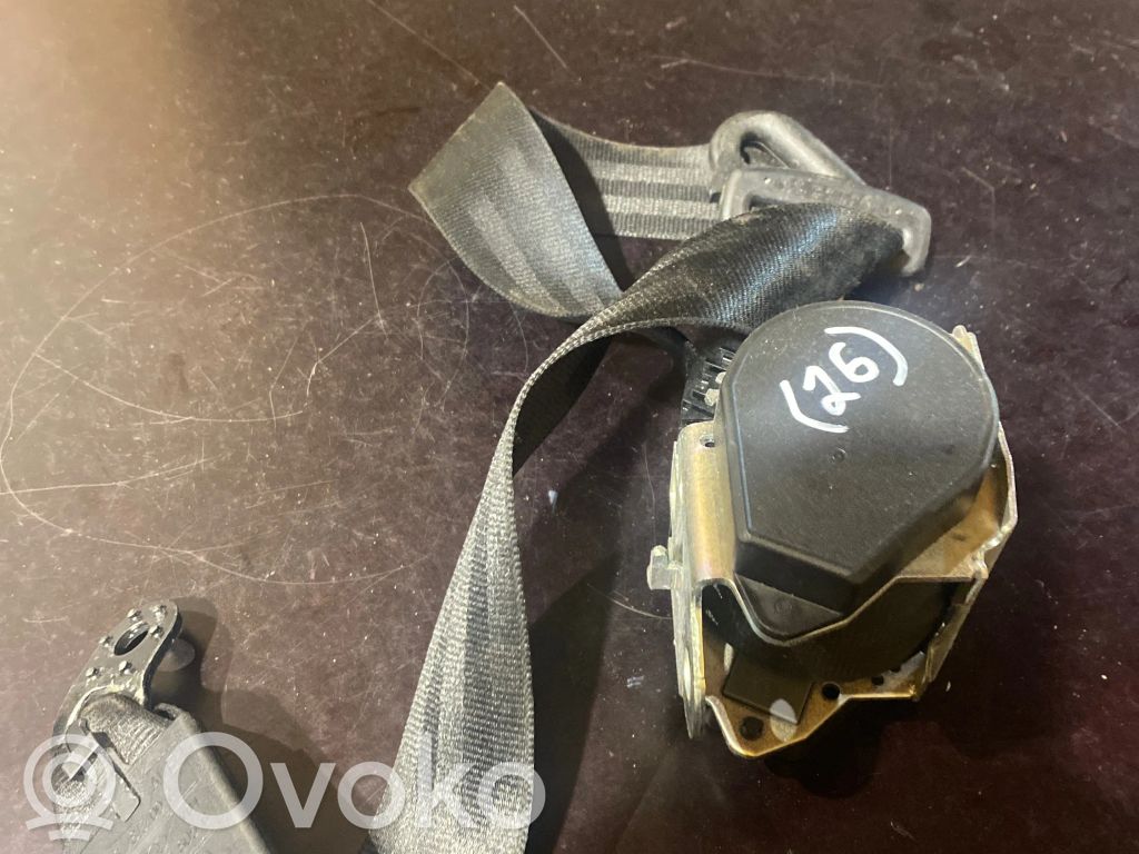 Audi Q7 4L Cinturón trasero 