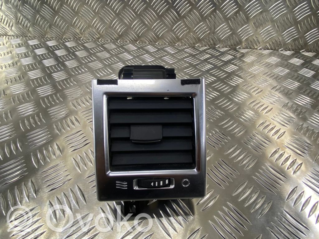 Land Rover Range Rover Sport L320 Boczna kratka nawiewu deski rozdzielczej 
