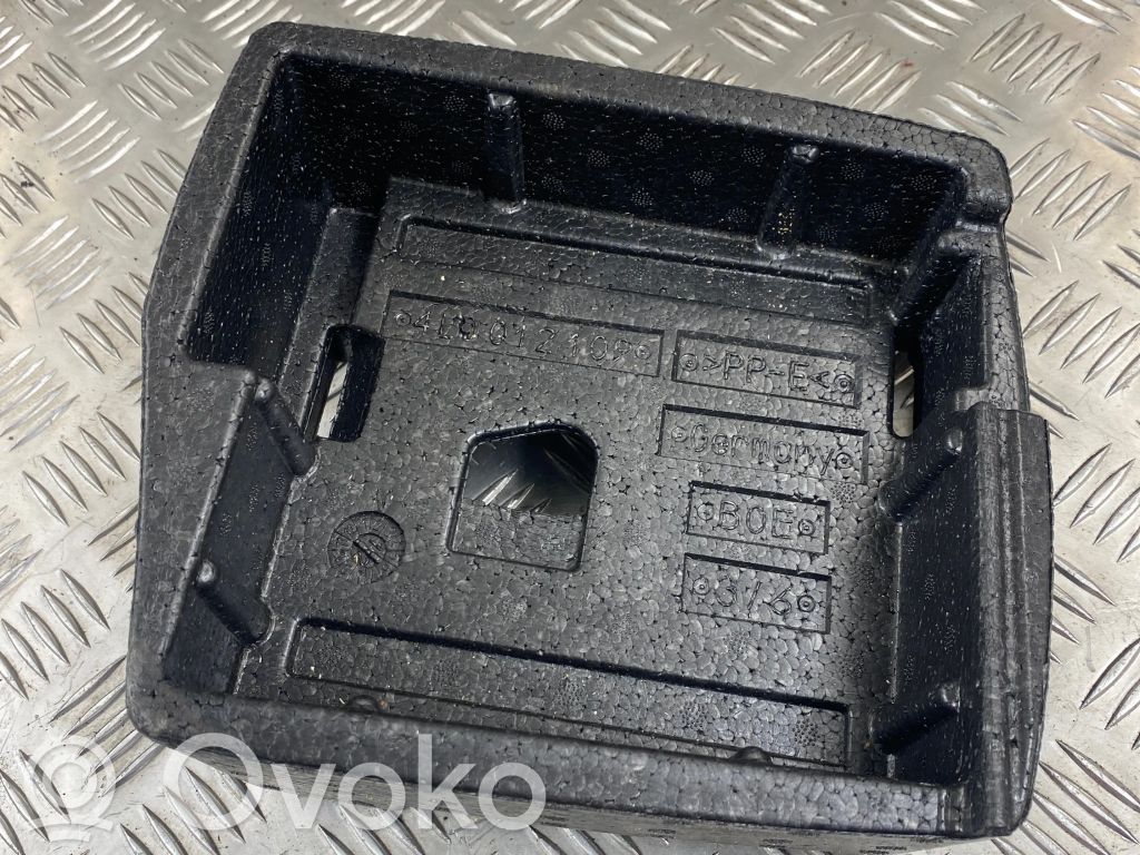Audi Q7 4L Inne elementy wykończenia bagażnika 