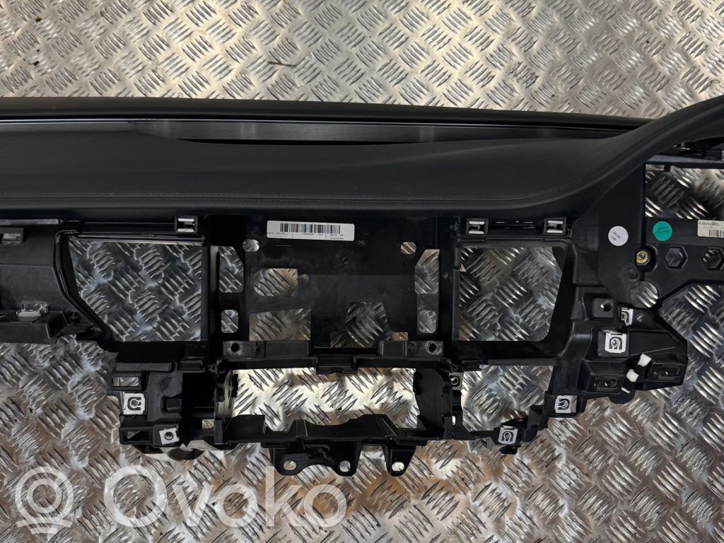 Audi A8 S8 D4 4H Panelis 