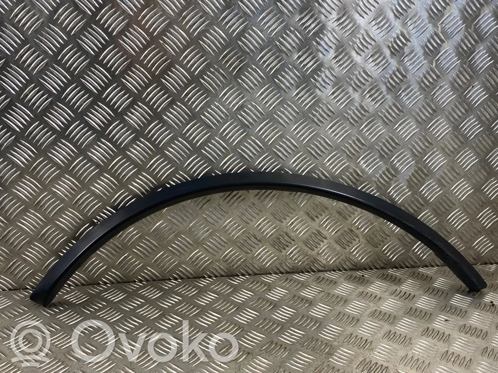 Audi Q7 4L Listwa / Nakładka na błotnik przedni 