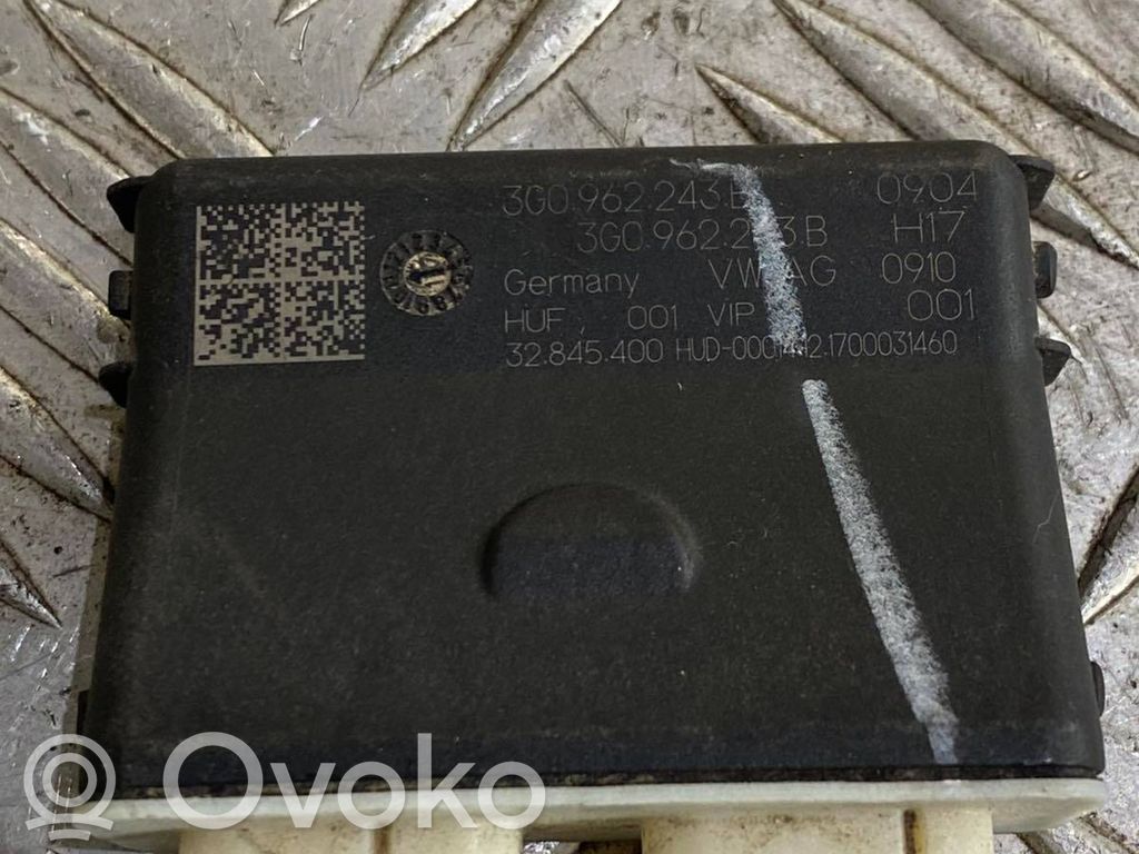 Audi e-tron Tailgate/trunk control unit/module 