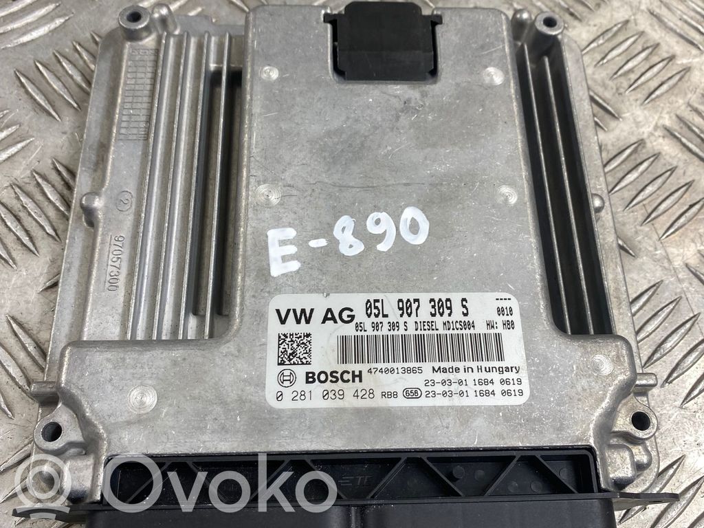 Audi A4 S4 B9 Engine control unit/module ECU 