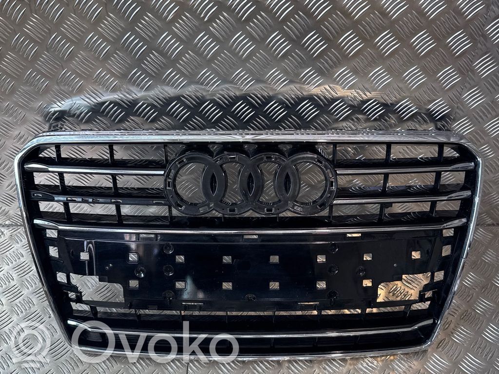 Audi A7 S7 4G Etusäleikkö 