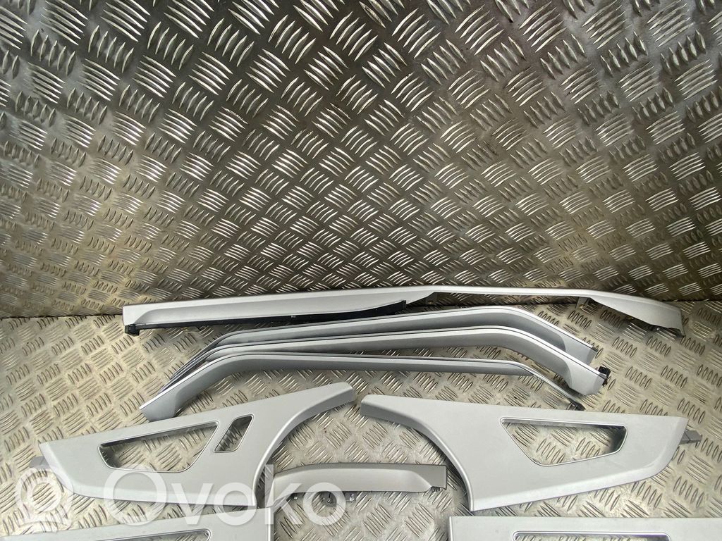 Audi Q7 4M Dashboard glove box trim 