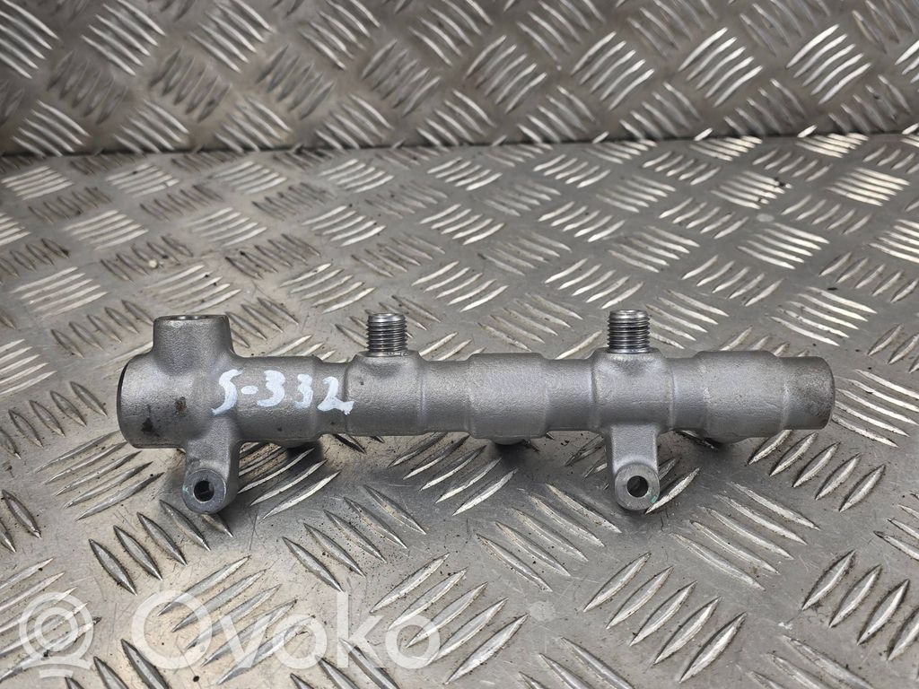Volkswagen Touareg III Fuel main line pipe 