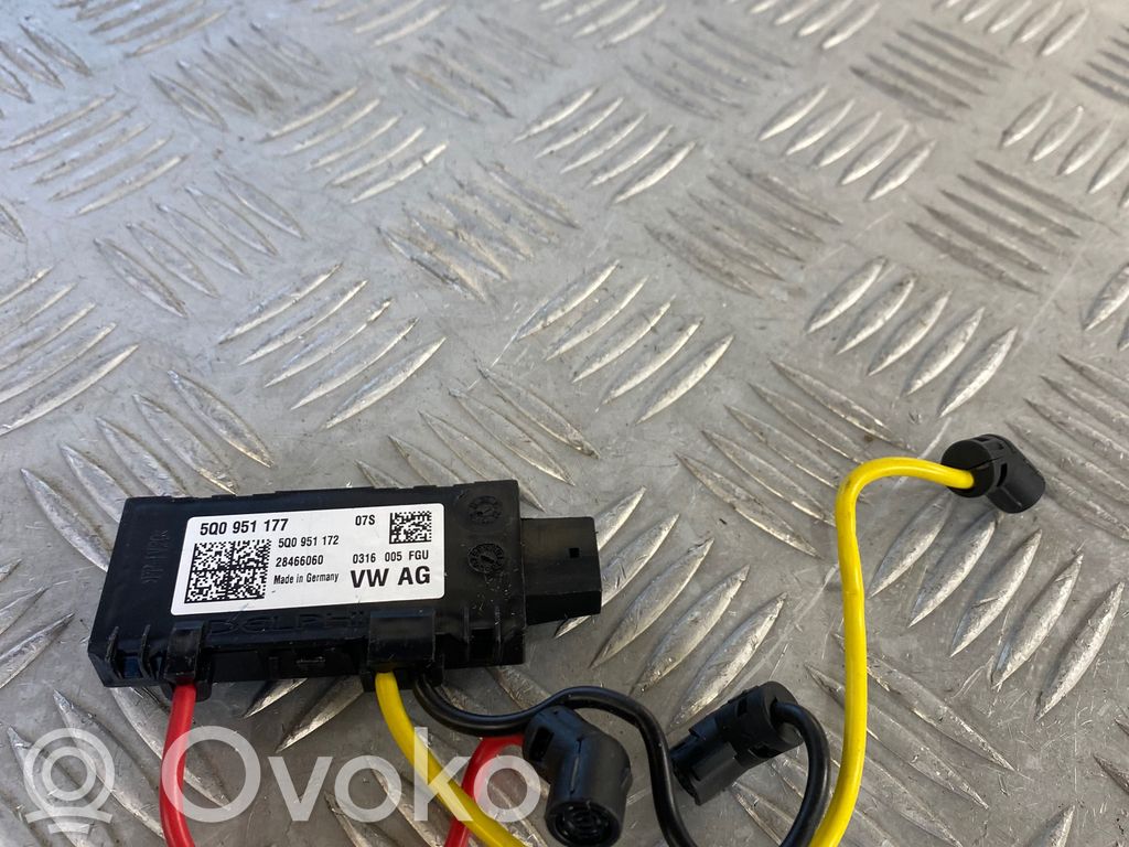 Audi A5 Etuistuimen valo 