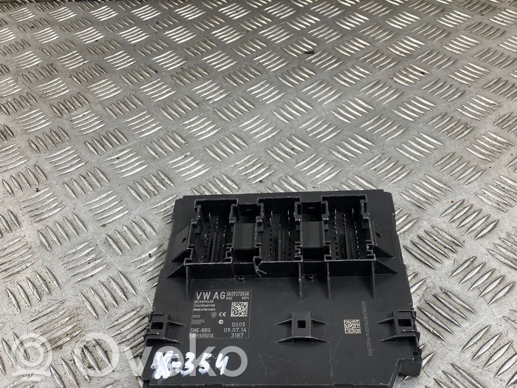 Volkswagen PASSAT B6 Mukavuusmoduuli 