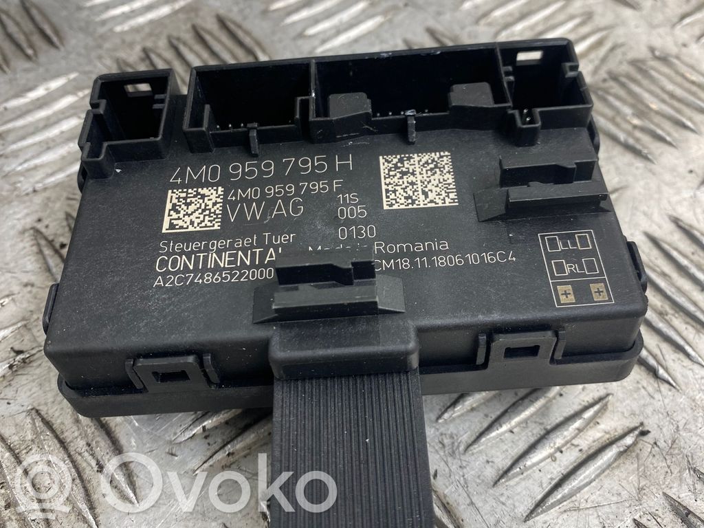 Audi Q7 4M Door control unit/module 