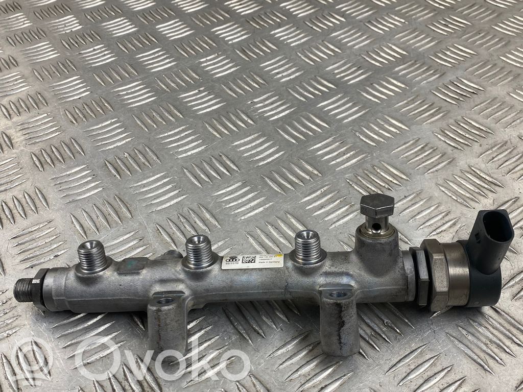 Audi A7 S7 4G Fuel main line pipe 