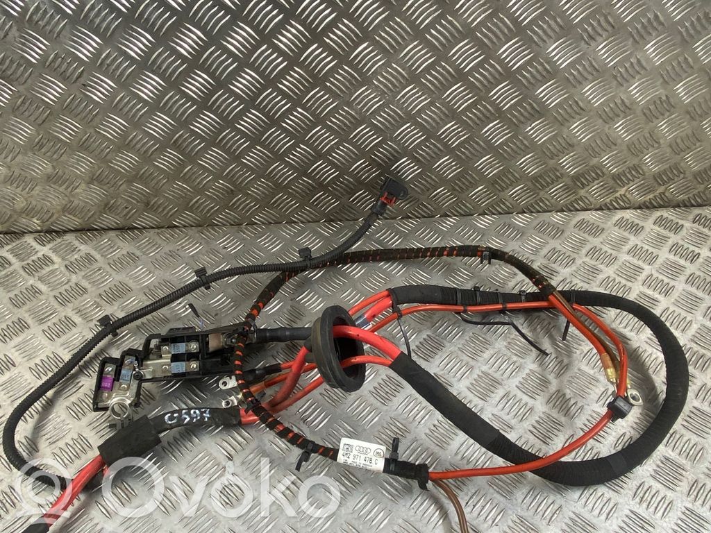 Audi Q7 4M Cable positivo (batería) 