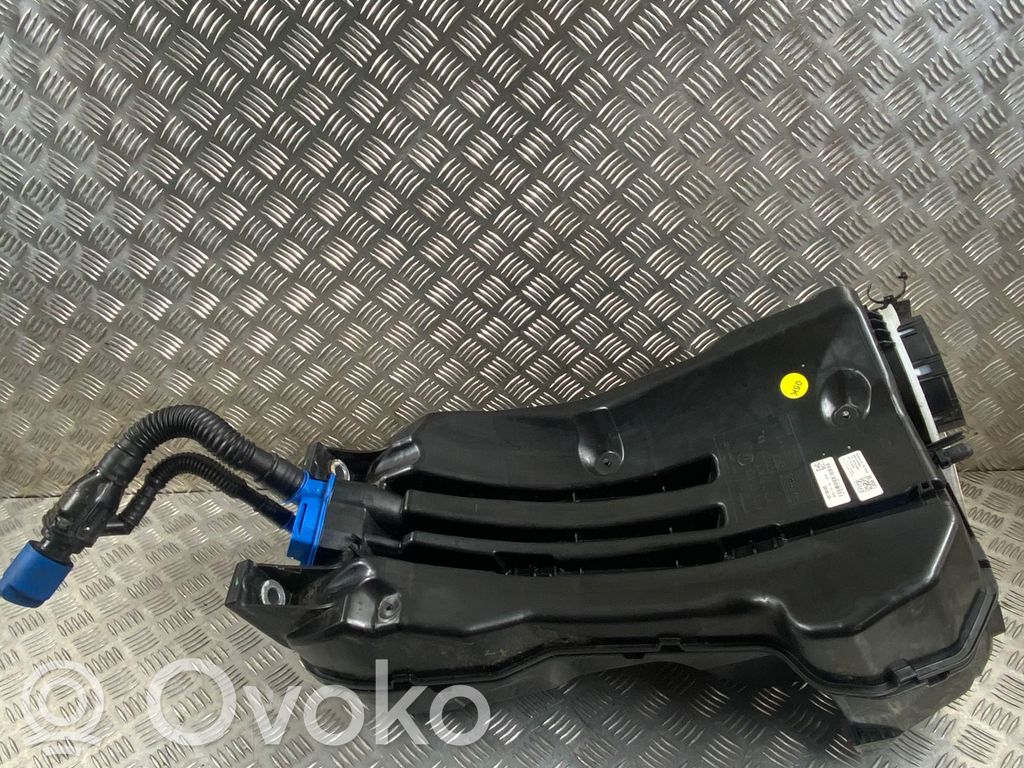 Audi Q7 4M AdBlue-nestesäiliö 