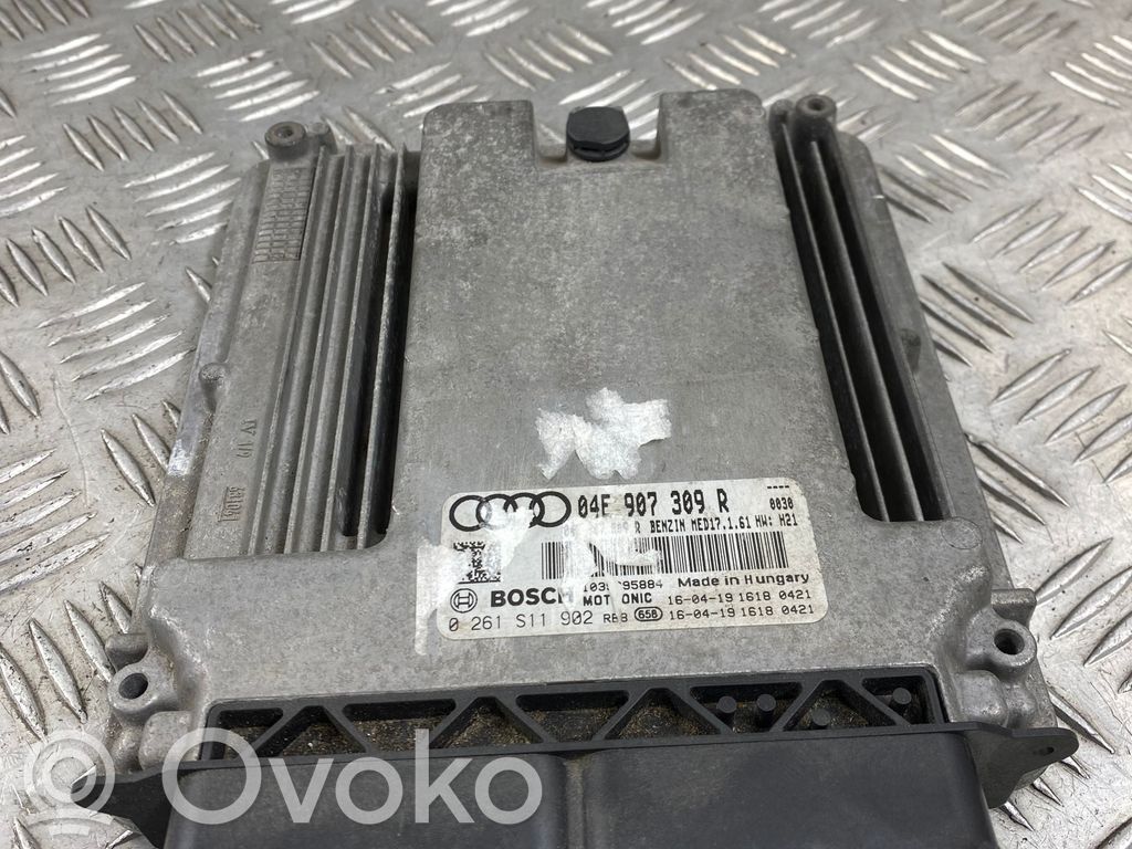 Audi A4 S4 B9 Engine control unit/module 